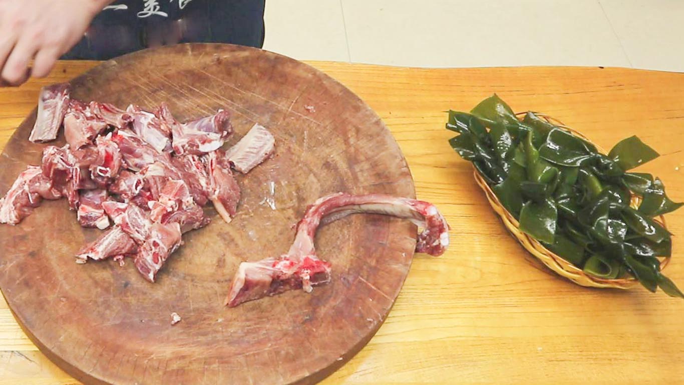 宰杀菜女人吃肉_老年吃肉的理由_
